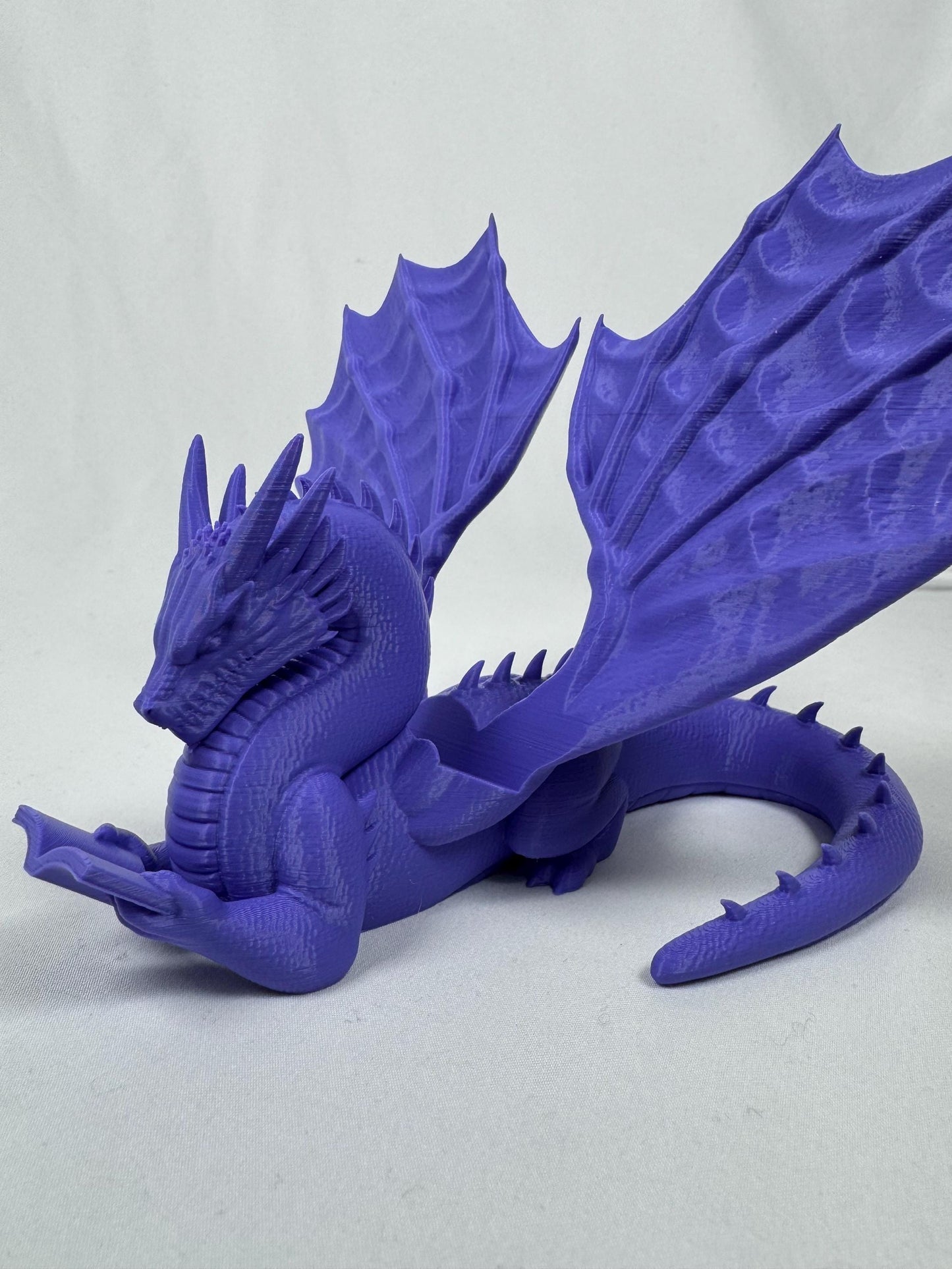 Book Wyrm Reading Dragon Kindle/E-Reader Holder – Fantasy Desk Accessory, Gift for Readers & Dragon Lovers