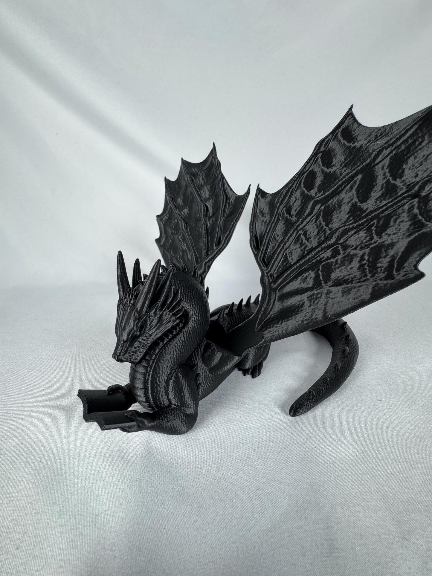 Book Wyrm Reading Dragon Kindle/E-Reader Holder – Fantasy Desk Accessory, Gift for Readers & Dragon Lovers