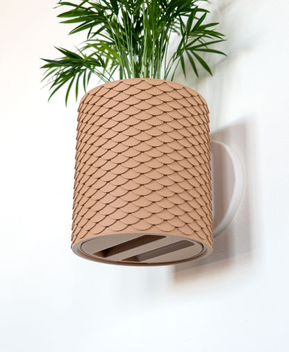 Scales wall mounted planter in latte brown